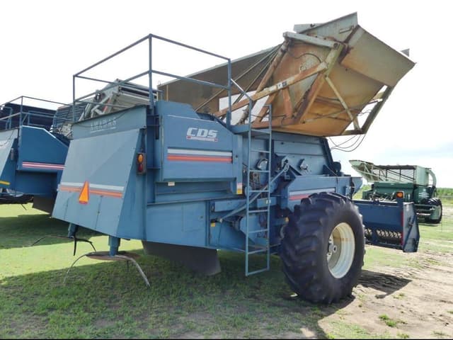 Image of Amadas 2100 equipment image 2