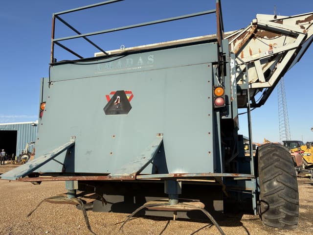 Image of Amadas 2100 equipment image 3