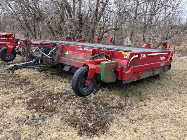 2009 Amity 3700 Equipment Image0