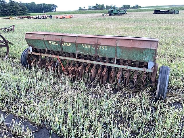 Image of John Deere Van Brunt equipment image 1