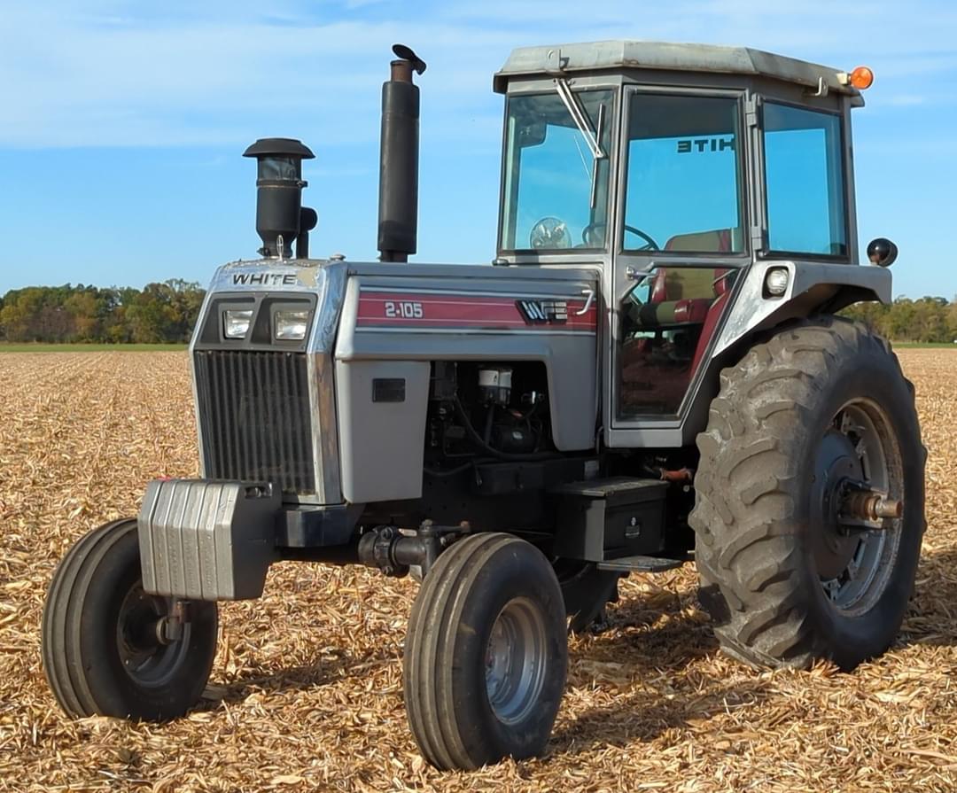 Image of White 2-105 Primary image