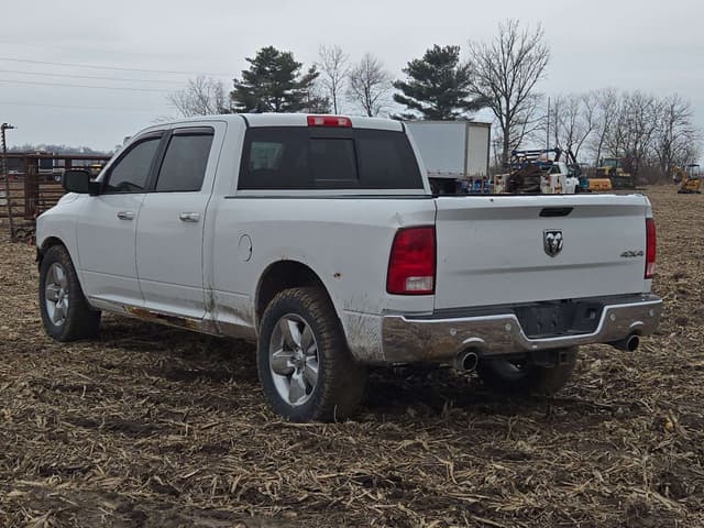 Image of Dodge Ram 1500 equipment image 4