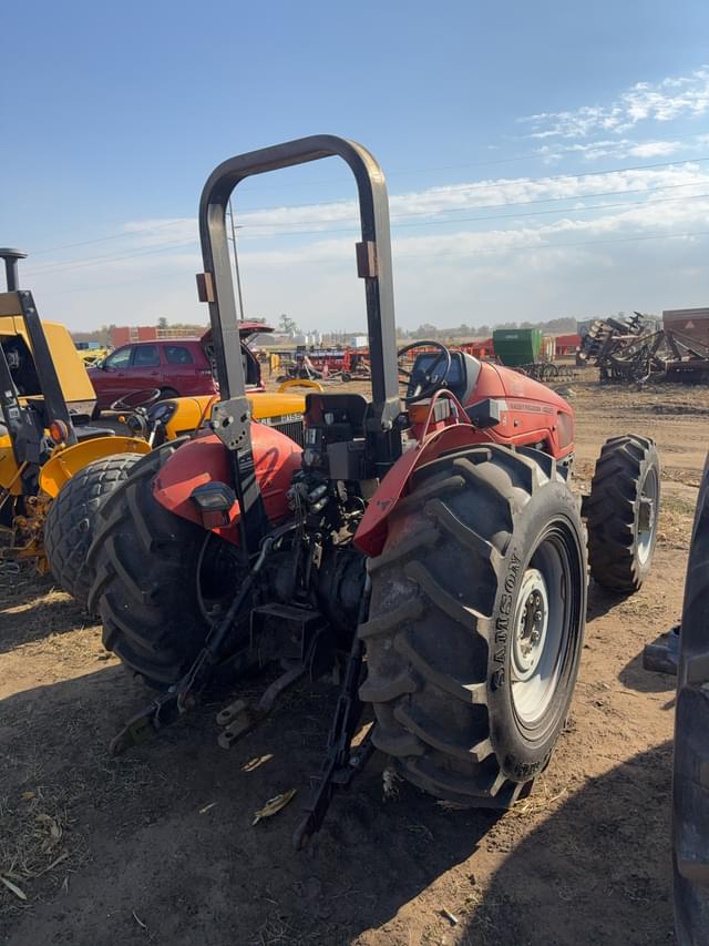 Image of Massey Ferguson 4225 equipment image 3