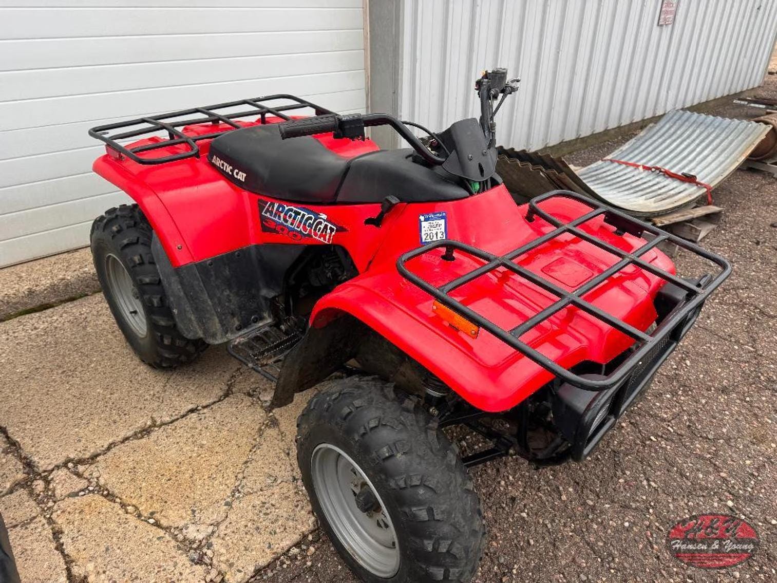 Arctic Cat 300 Equipment Image0