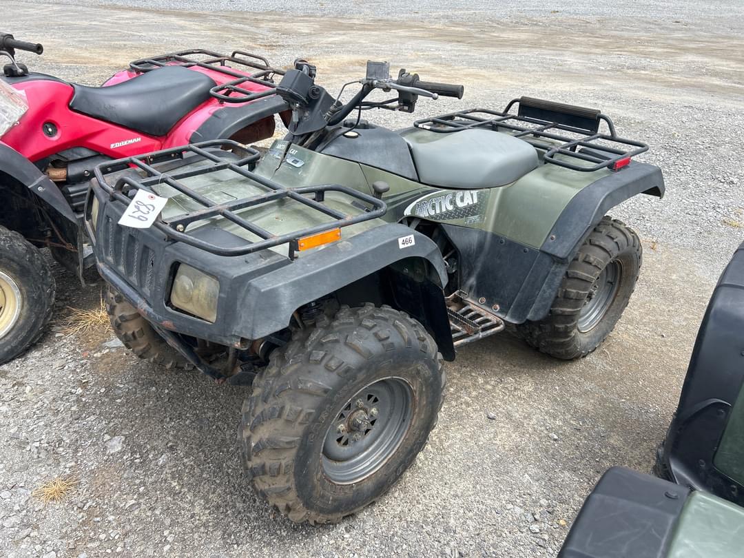 Image of Arctic Cat 300 Primary image