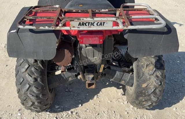 Image of Arctic Cat 500 equipment image 1