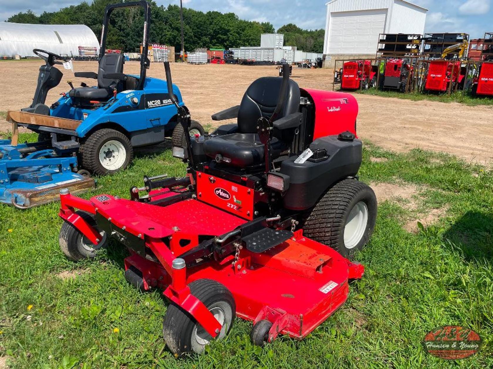 Ariens 272Z Equipment Image0