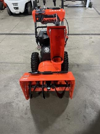 Image of Ariens Platinum 24 SHO equipment image 3