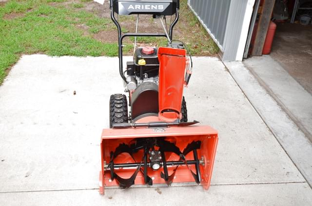 Image of Ariens Classic 24 equipment image 1