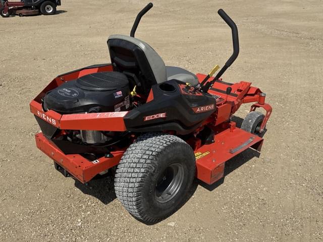 Image of Ariens Edge 42 equipment image 2