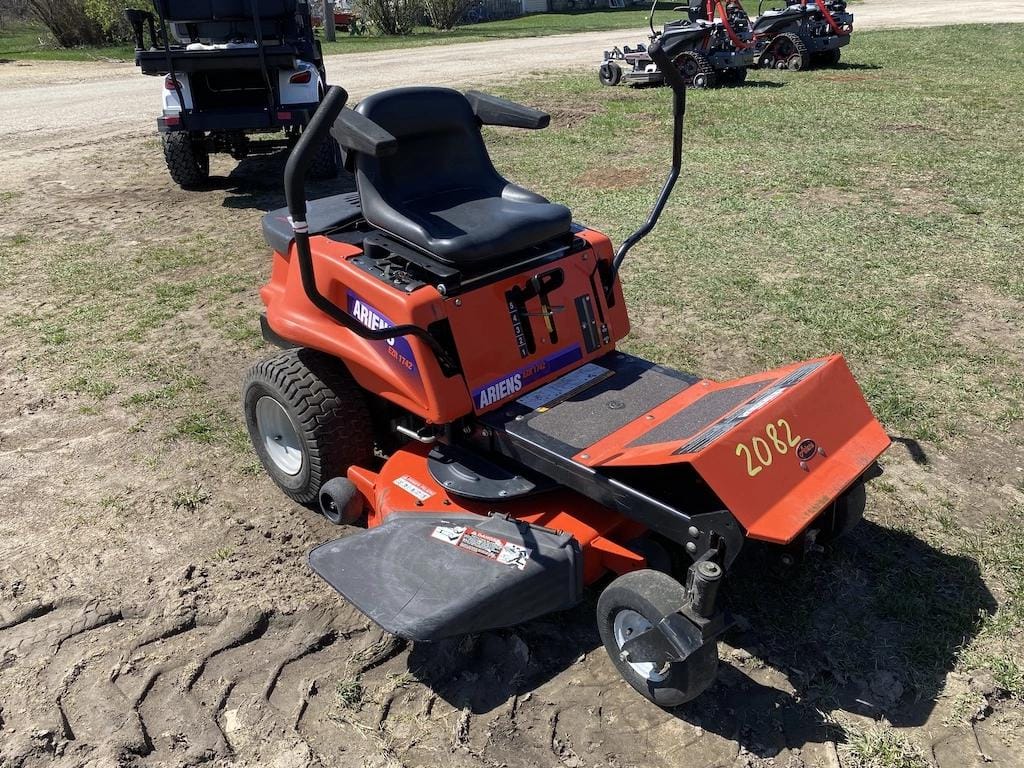Main image Ariens EZR 1742