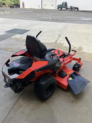 Image of Ariens Ikon 52 equipment image 2