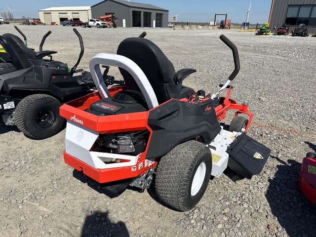Image of Ariens Ikon 52 equipment image 2