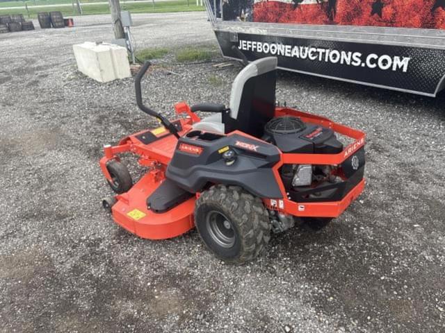 Image of Ariens Ikon X52 equipment image 1