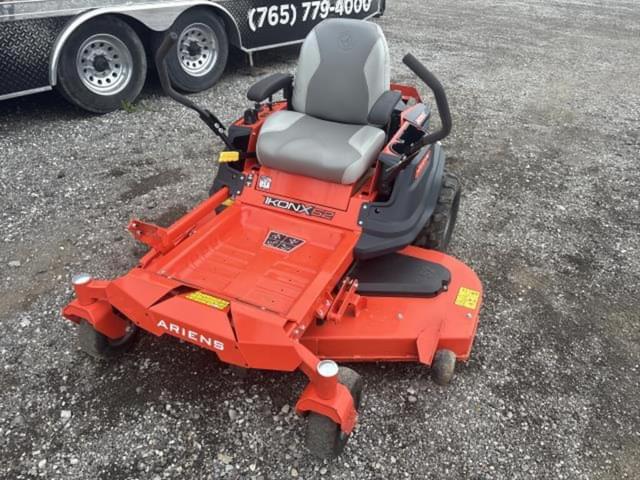 Image of Ariens Ikon X52 equipment image 4