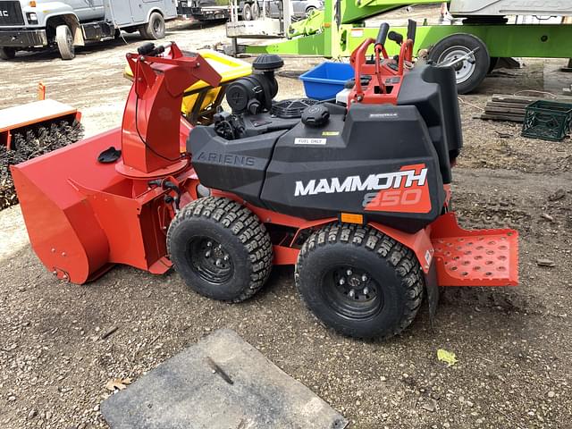 Image of Ariens Mammoth 850 equipment image 4
