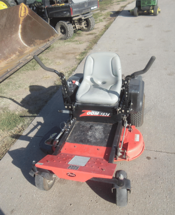Main image Ariens Zoom 1634
