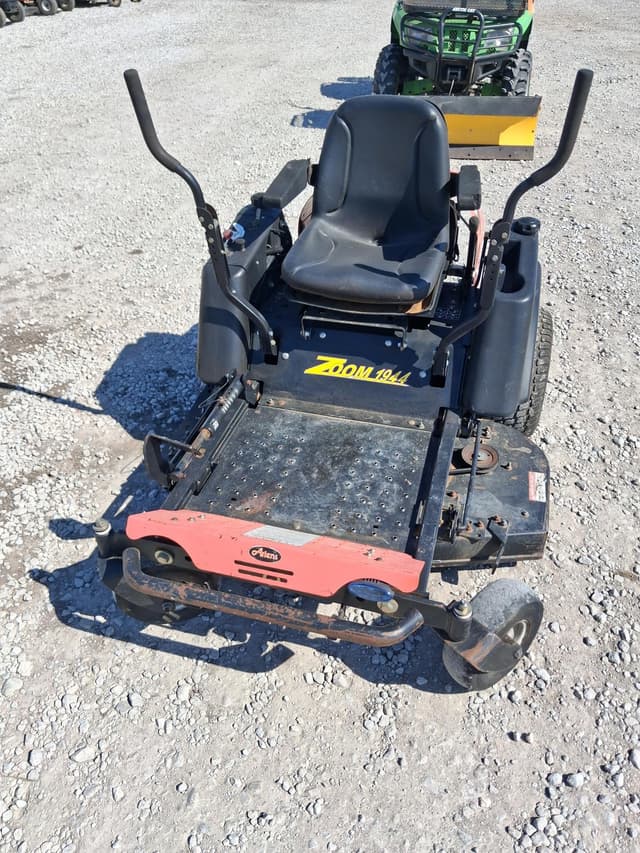 Image of Ariens Zoom 1944 equipment image 4