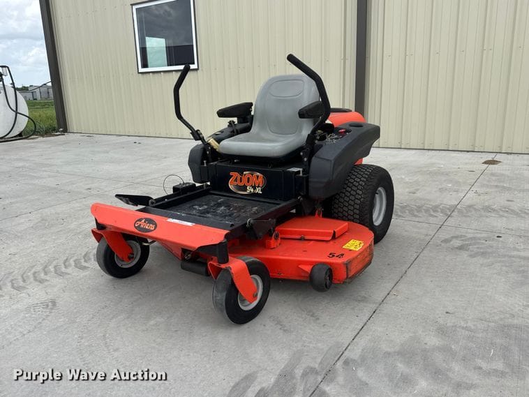 Ariens Zoom 54XL Equipment Image0