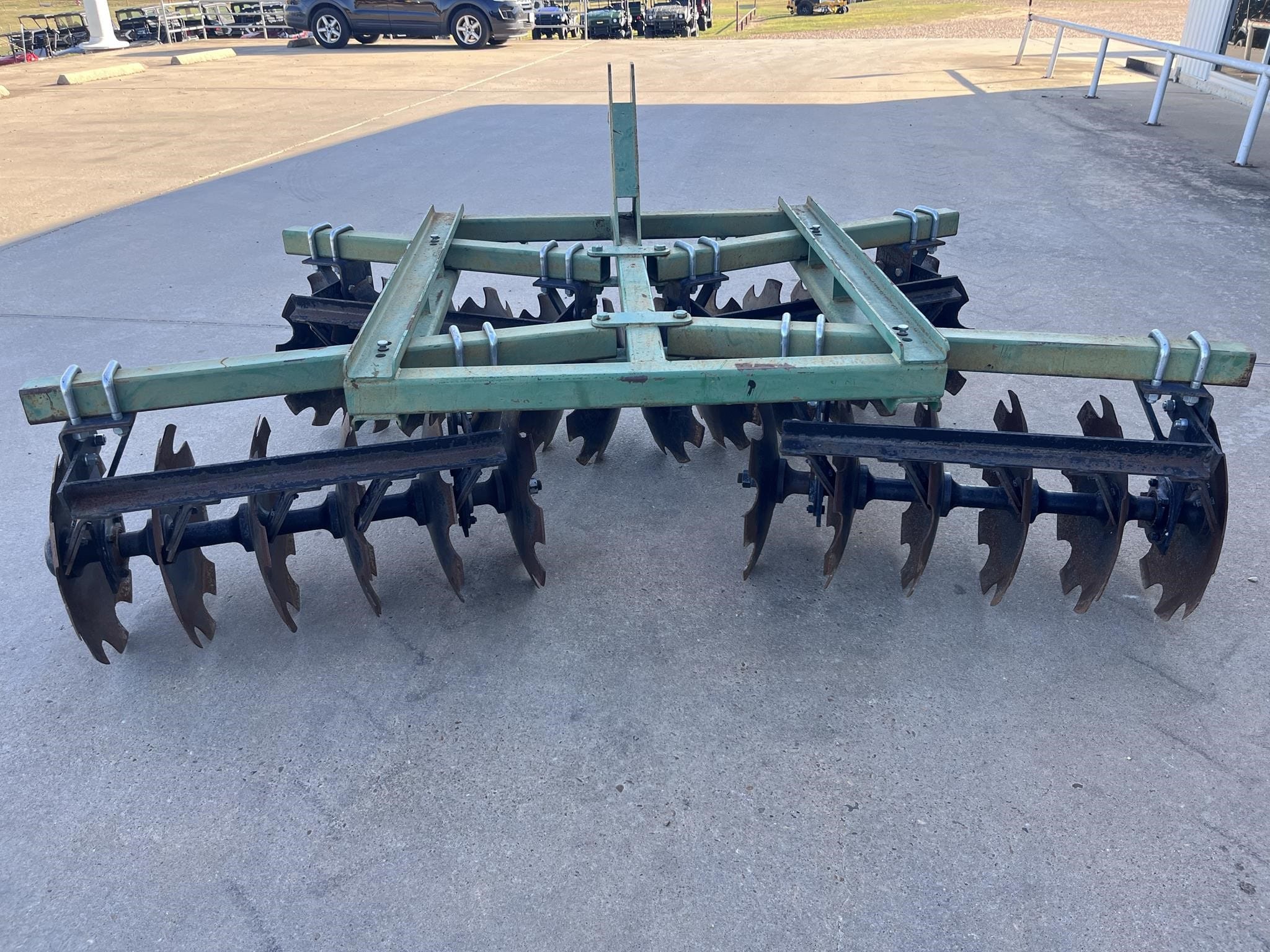 2015 Armstrong Ag HD2420 Equipment Image0