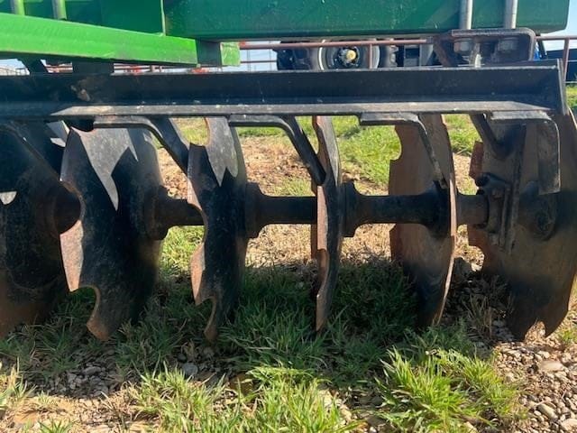 Armstrong Ag HD2420 Equipment Image0