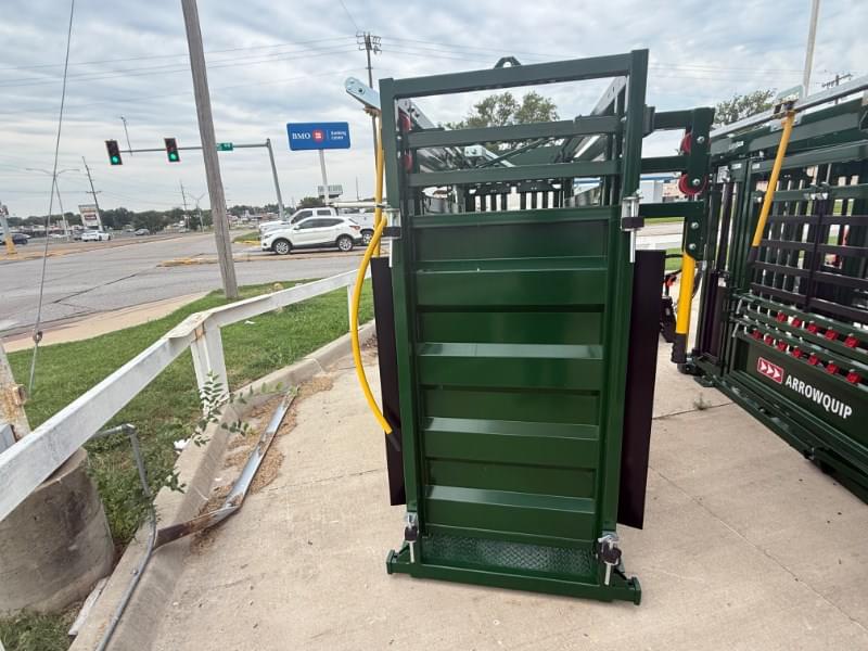 Image of ArrowQuip Q-Catch 74 Series Image 1