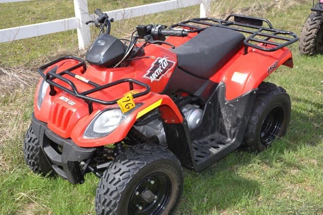 Image of Arctic Cat 150 equipment image 2