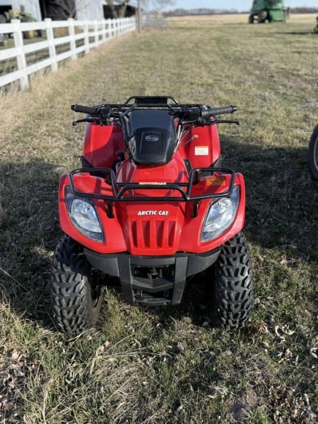 Image of Arctic Cat 150 equipment image 1