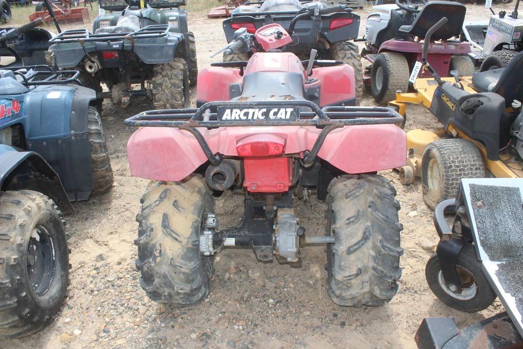 Image of Arctic Cat 250 Image 1