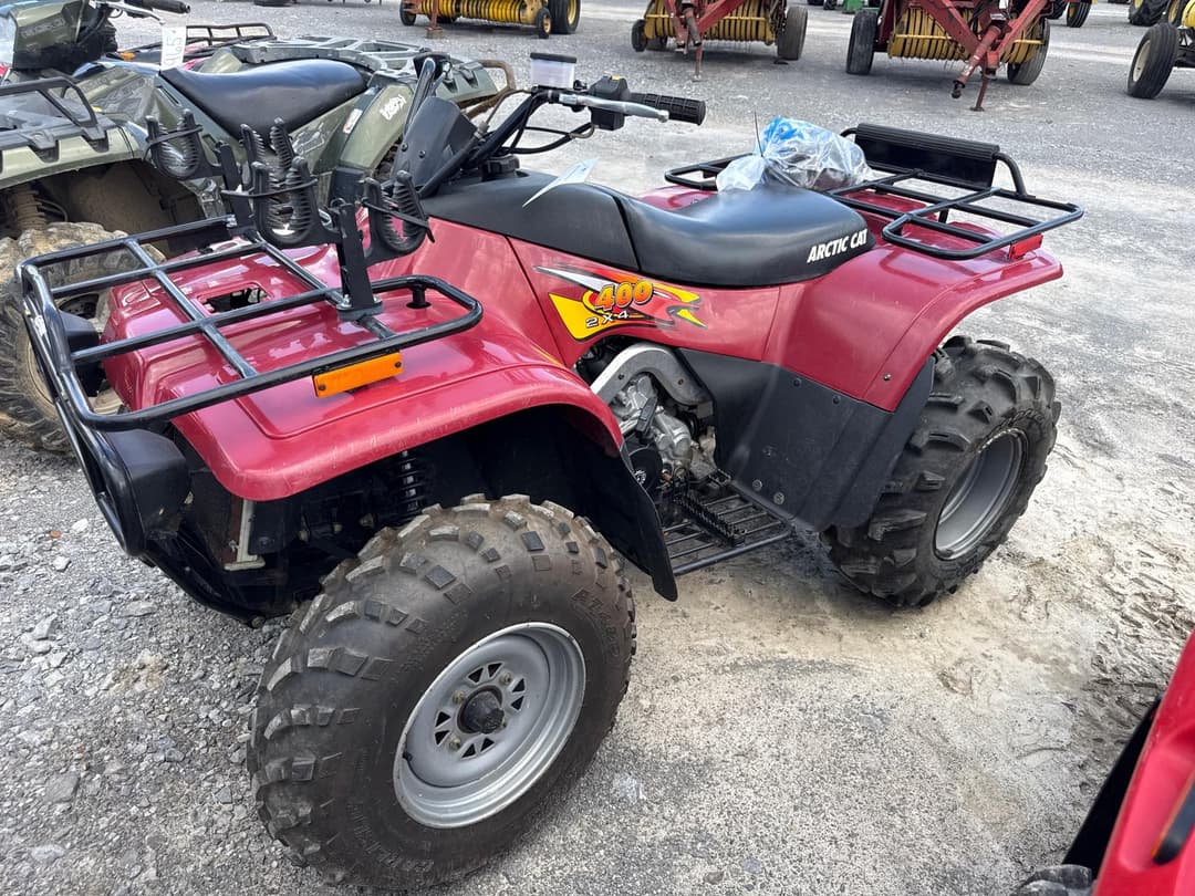 Image of Arctic Cat 400 Primary image