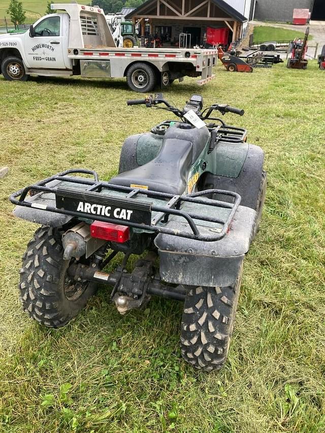 Image of Arctic Cat 500 equipment image 4