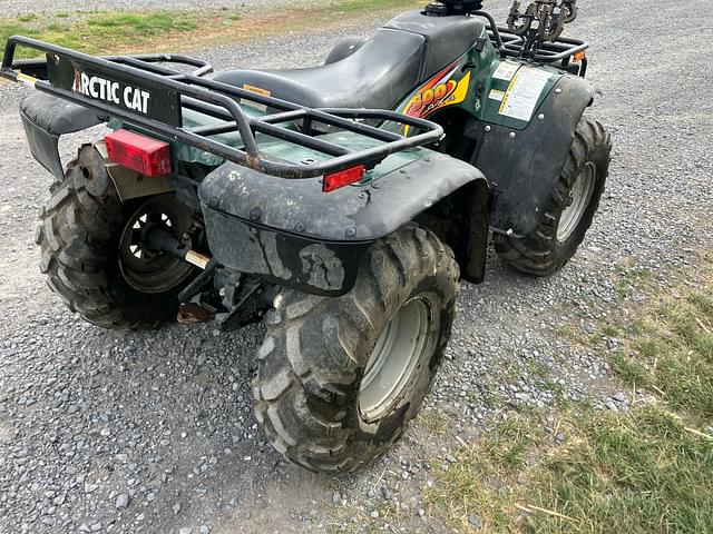 Image of Arctic Cat 500 equipment image 1