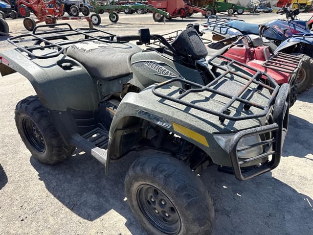 Image of Arctic Cat 700 equipment image 2