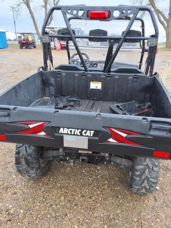 Image of Arctic Cat 700 equipment image 3