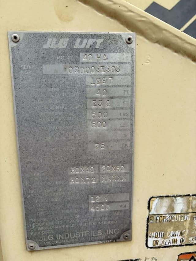 Image of JLG 40HA equipment image 3