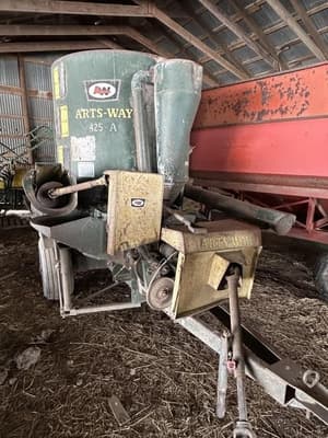 Art's Way 425A Image