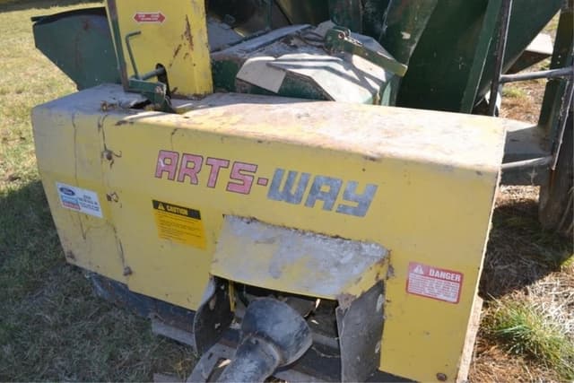 Image of Art's Way 475 equipment image 4