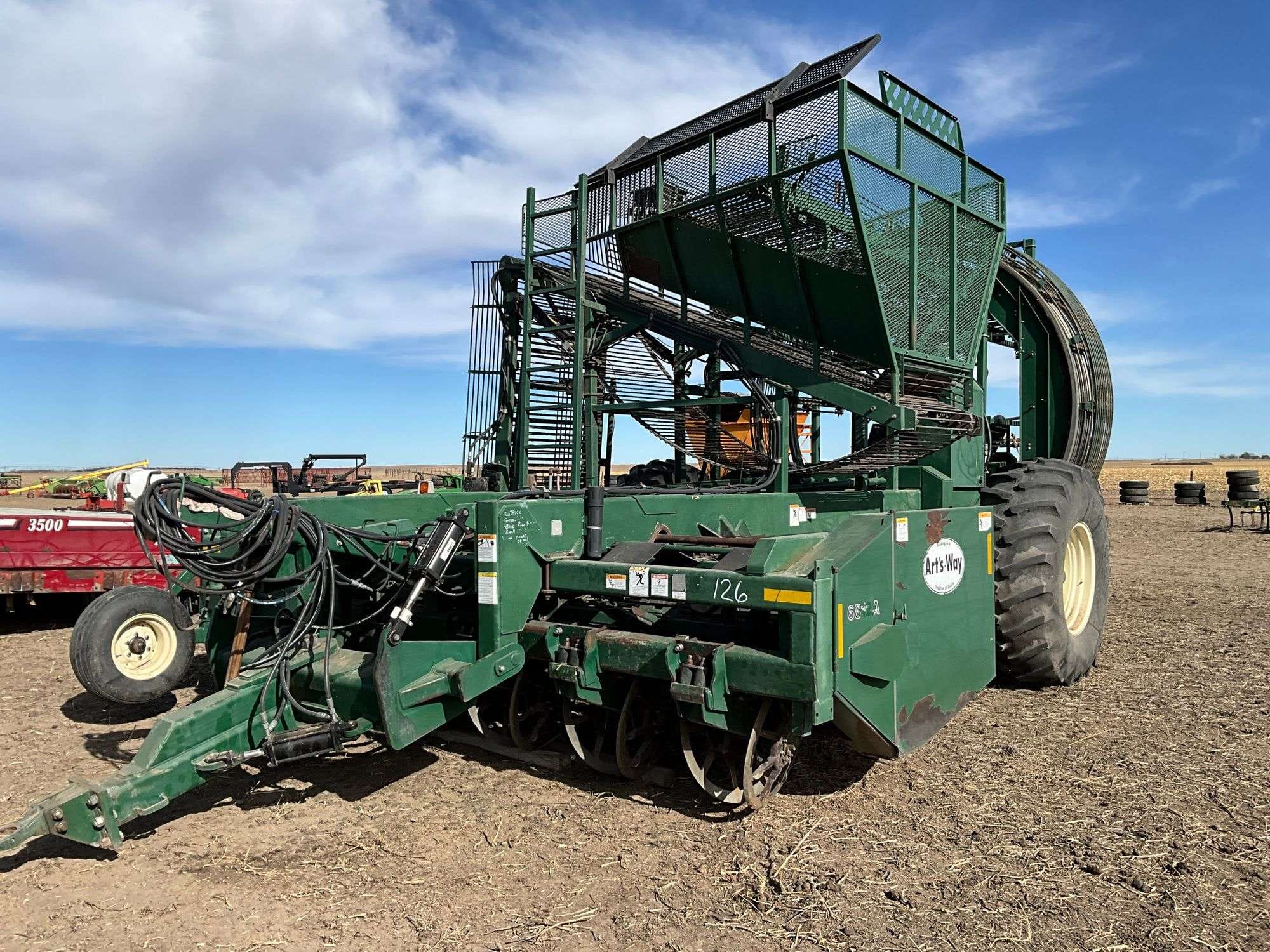 Art's Way 6812A Equipment Image0