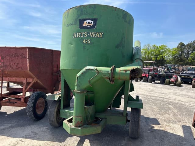 Image of Art's Way 425 equipment image 4