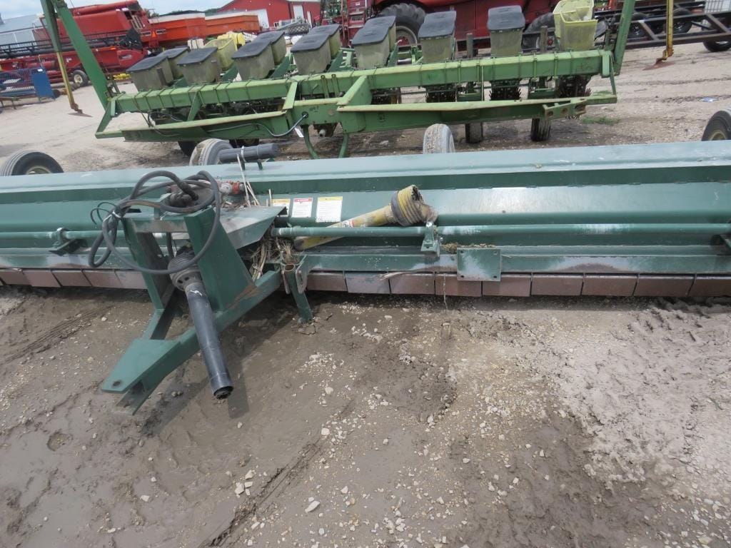 Art's Way 240C Equipment Image0