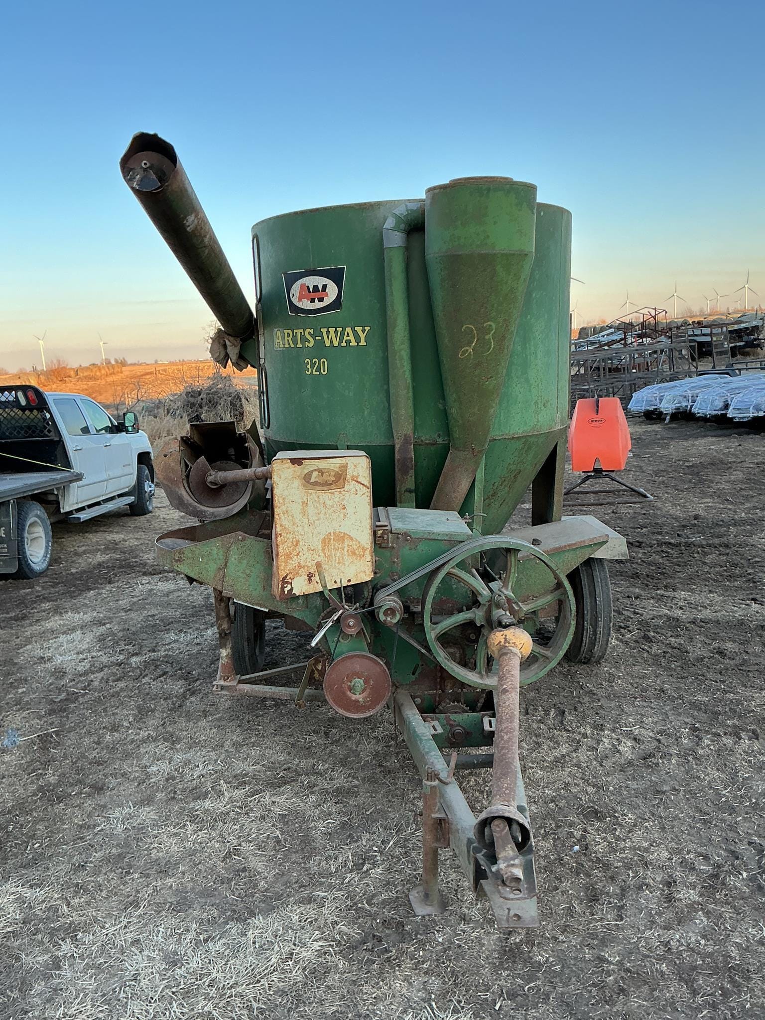 Art's Way 320 Equipment Image0