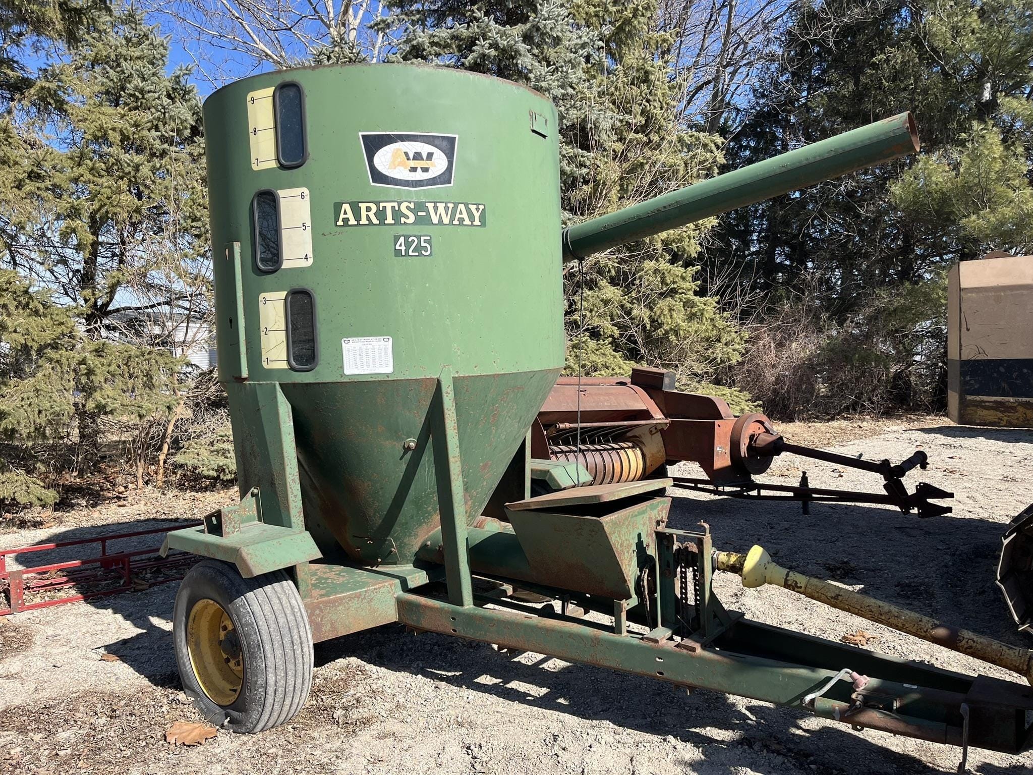 Art's Way 425 Equipment Image0