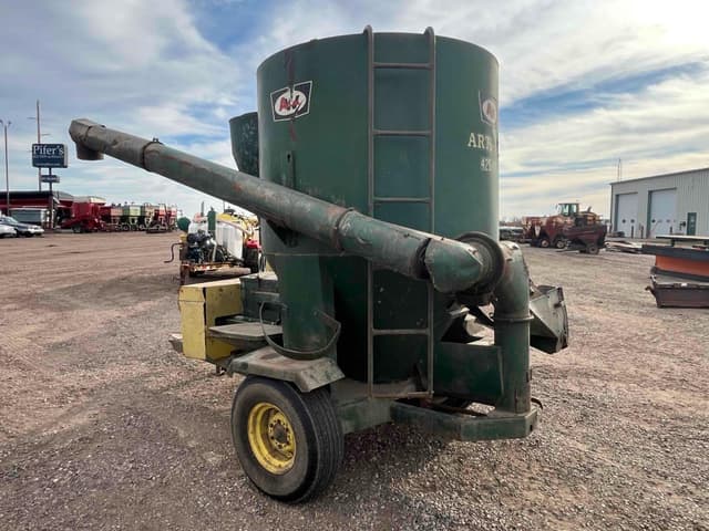 Image of Art's Way 425A equipment image 3