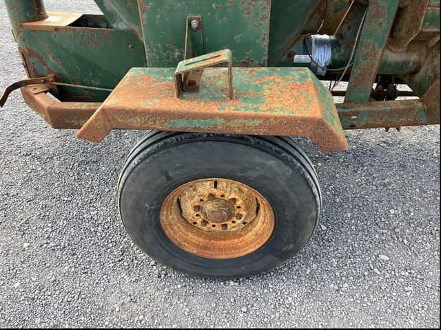 Image of Art's Way 425 equipment image 4