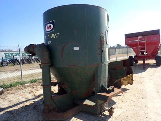 Image of Art's Way 425 equipment image 2