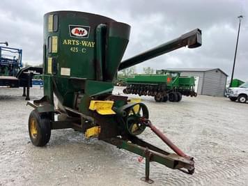 Main image Art's Way 425C