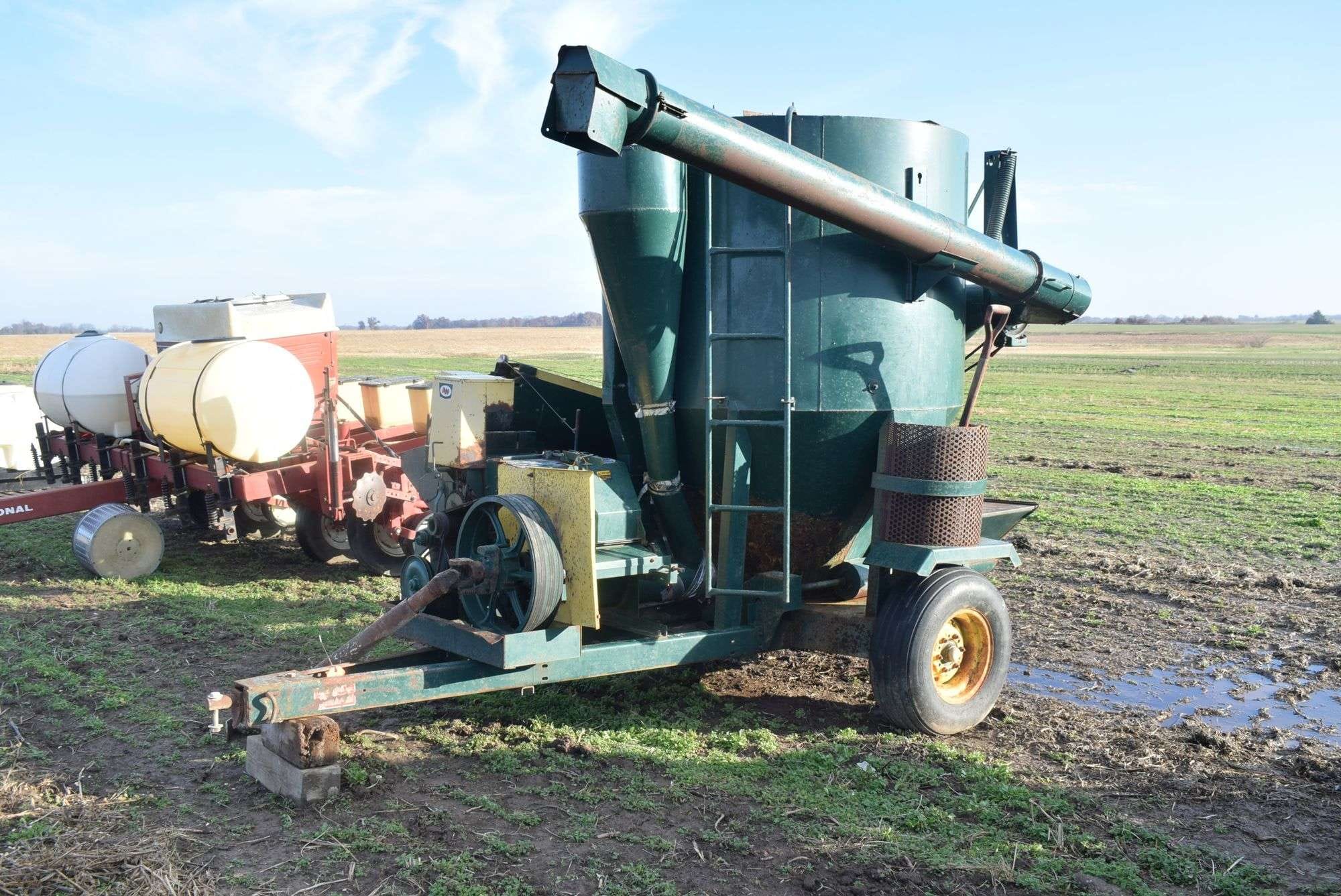 Art's Way 450 Equipment Image0