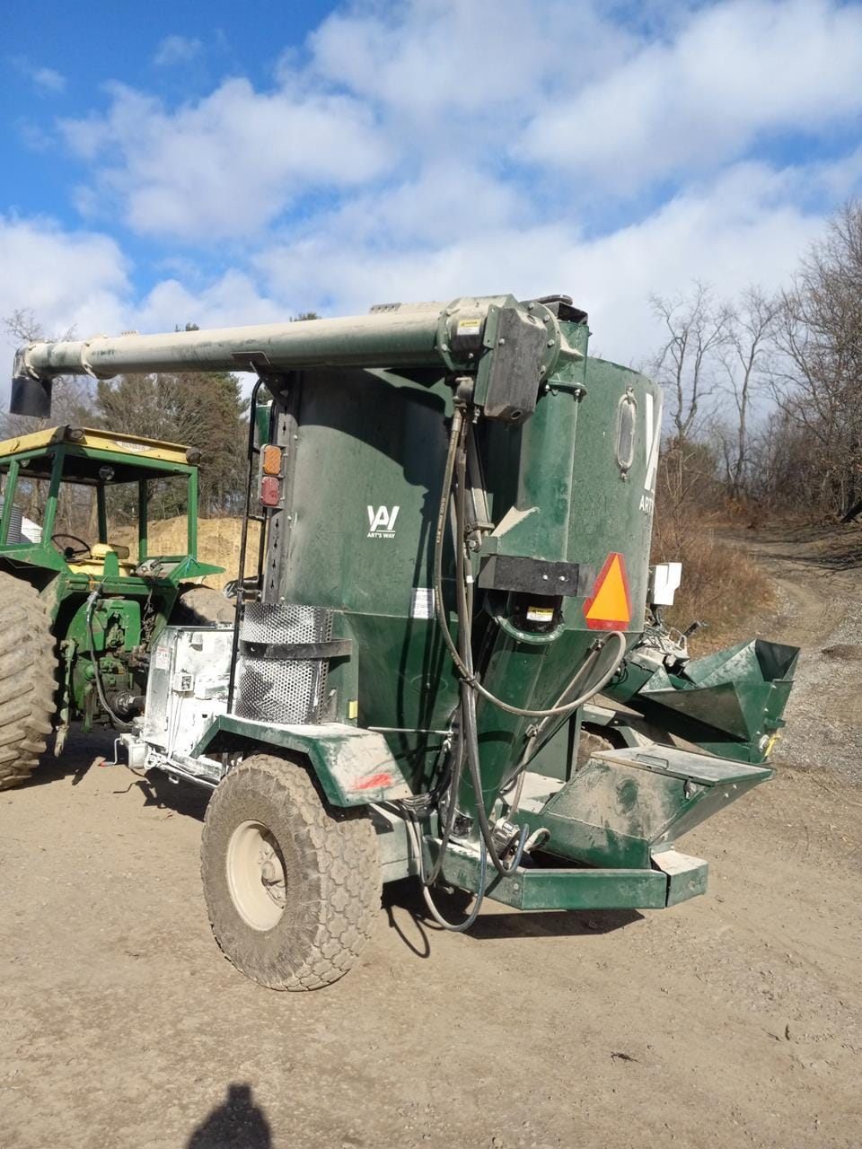 Art's Way 6140 Equipment Image0