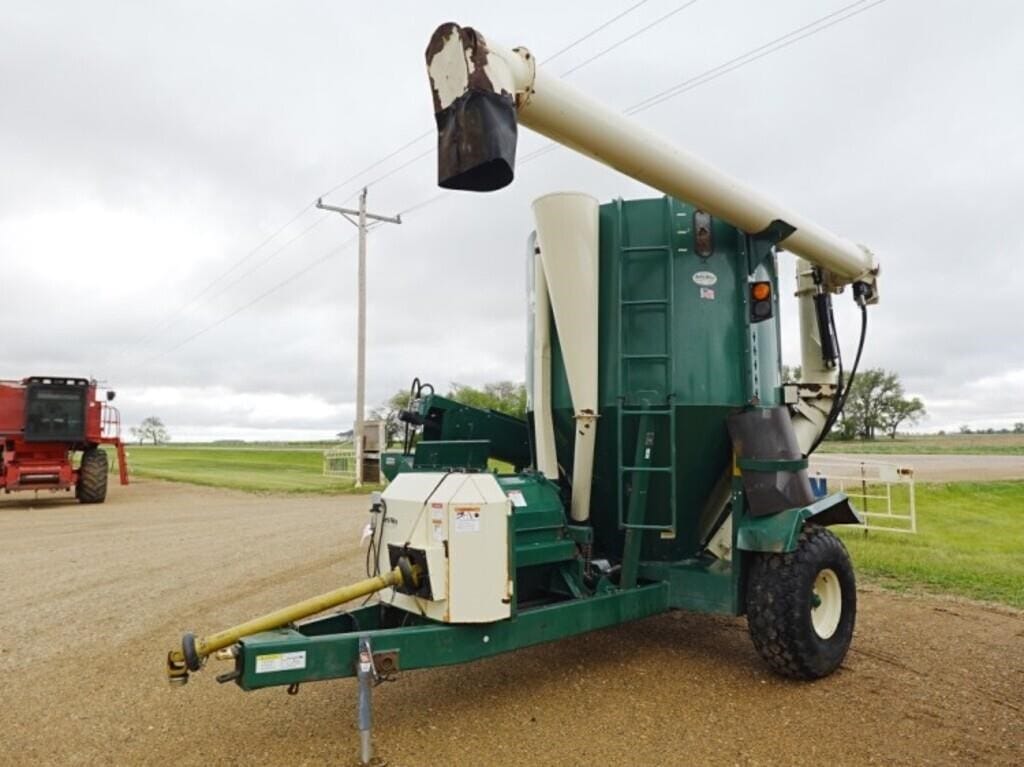Art's Way 6530 Equipment Image0