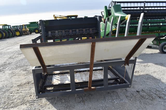 Image of Art's Way 664 equipment image 3